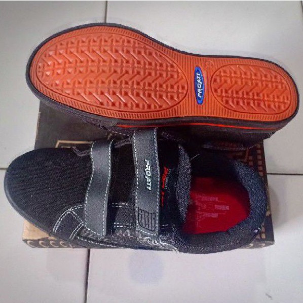 Sepatu Anak Perekat /Pro ATT/Sepatu Sekolah size 30-33