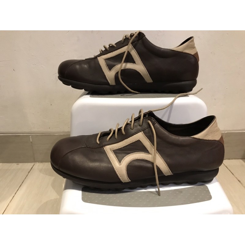 Sepatu Camper Pelotas