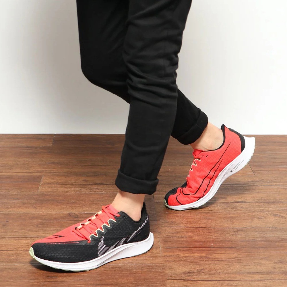nike zoom rival 2