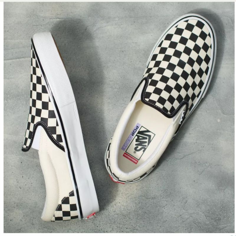 checkerboard skate shoes