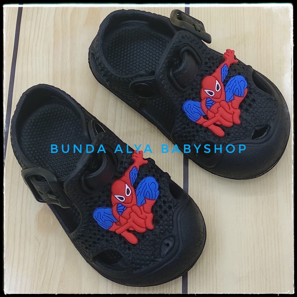 Sendal Anak Laki Laki Usia 6 Bulan 1 2 Tahun Motif Kartun HITAM Lucu Alas Karet Anti Licin - Sepatu Sandal Anak Cowok Karet Anti Licin