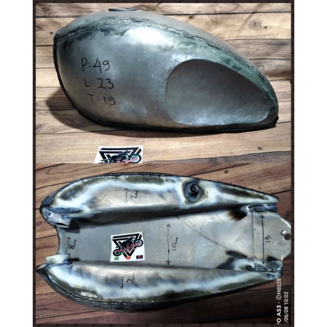 Tangki Custom Japstyle Triump Royal Enfield BSA Dekok