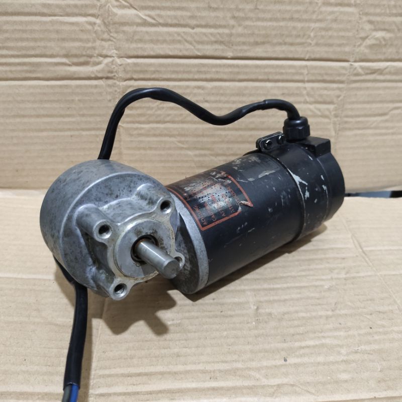 DINAMO DC MOTOR GEARBOX WORM 24V 55W 200RPM