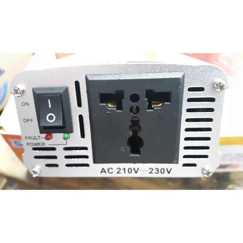 Power Inverter 1500w - DC 12v ke AC 220v Merk Suoer Type SAA-1500w