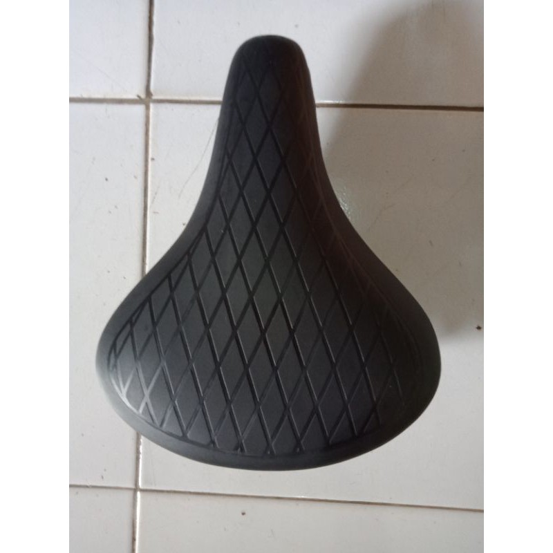 Sadel sepeda mini