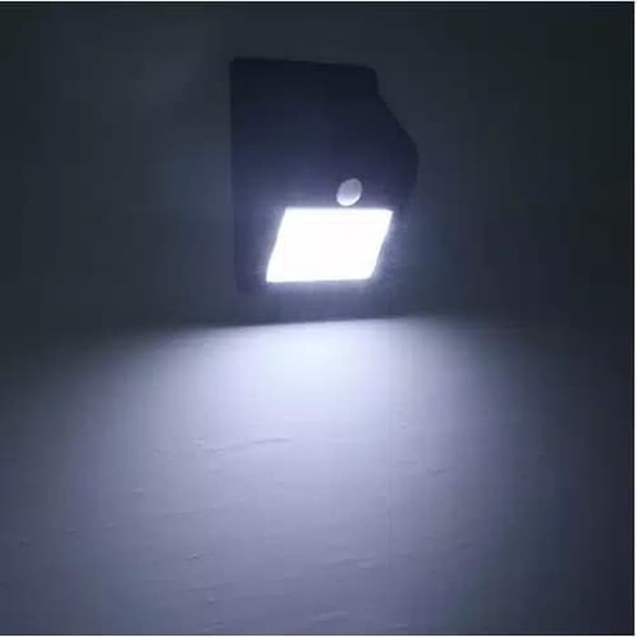 Lampu Taman Tenaga Surya 20 &amp; 30 LED Sensor Light LED Solar Lamp / Solar Tembok Tenaga Matahari
