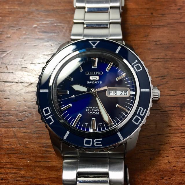 seiko 5 snzh53