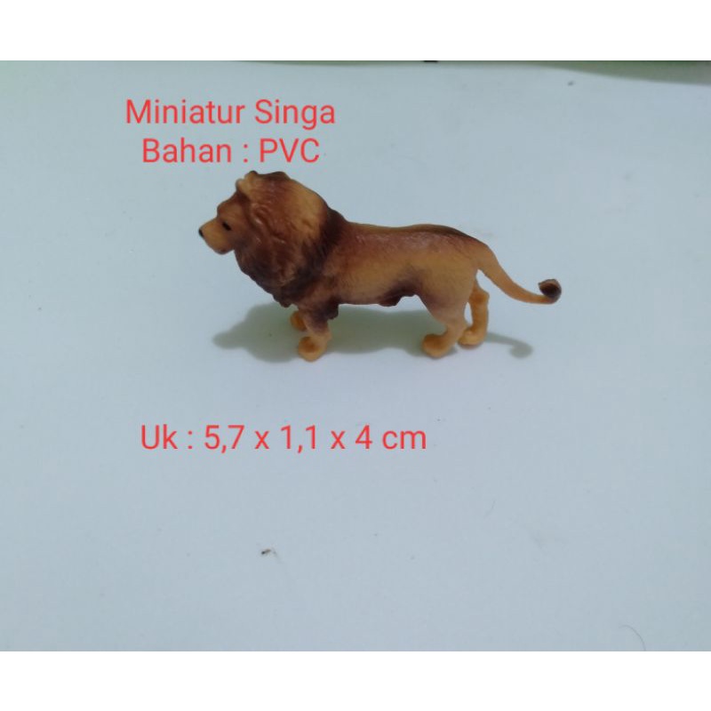 Miniatur Singa Jantan