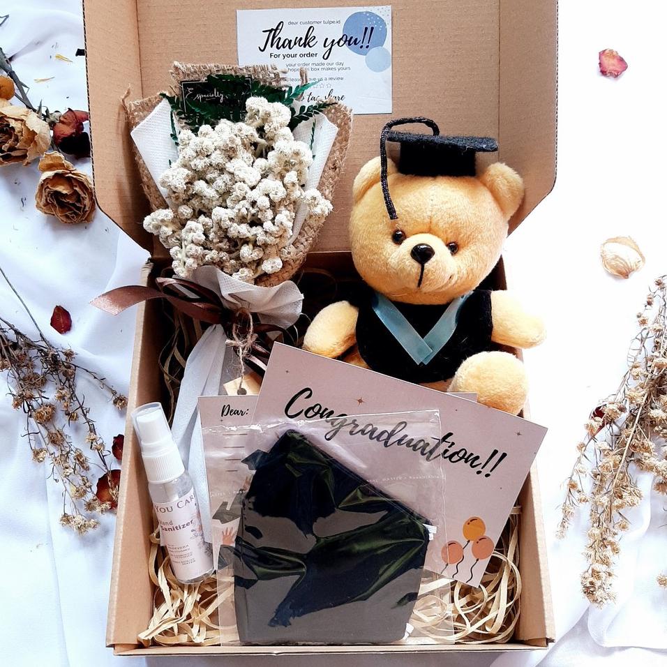 

phw Hampers Graduation 2nd lmmj677