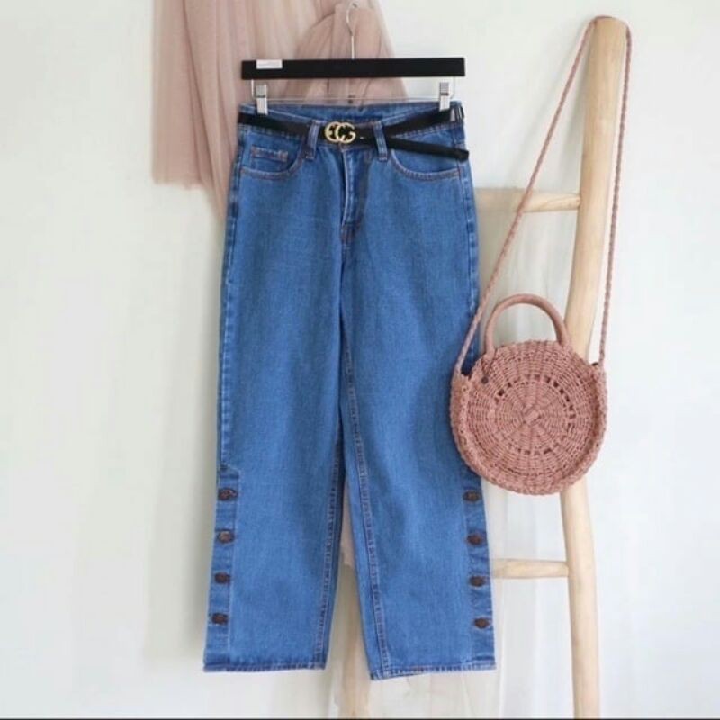 BOYFRIEND KULOT KANCING BAWAH