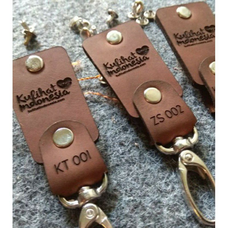 

clip saku id card holder name tag