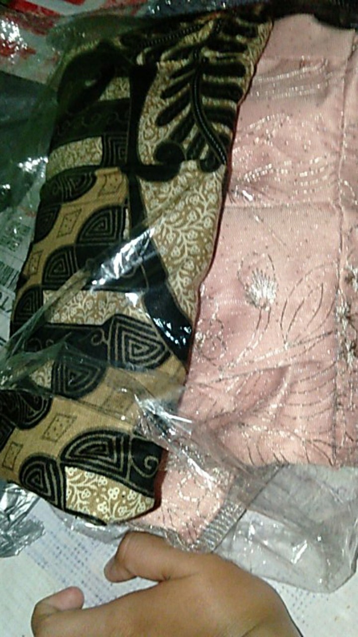 Maura Couple - Sania Ruffle Batik Couple Ori Ndoro Jowi Dnt Garansi Termurah Shopee - Batik Couple