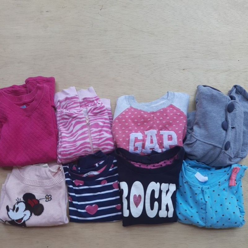 preloved sweater & jaket anak . uniqlo kids