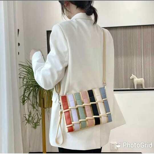 Tas Selempang Motif Pagar Anyam Terbaru / Tas Bahu Wanita Terkini / Bayar Ditempat (COD)