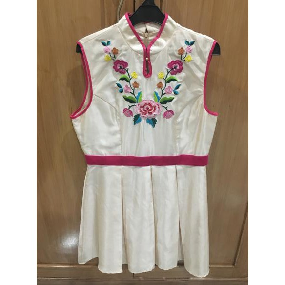 White Cheongsam Dress G5164