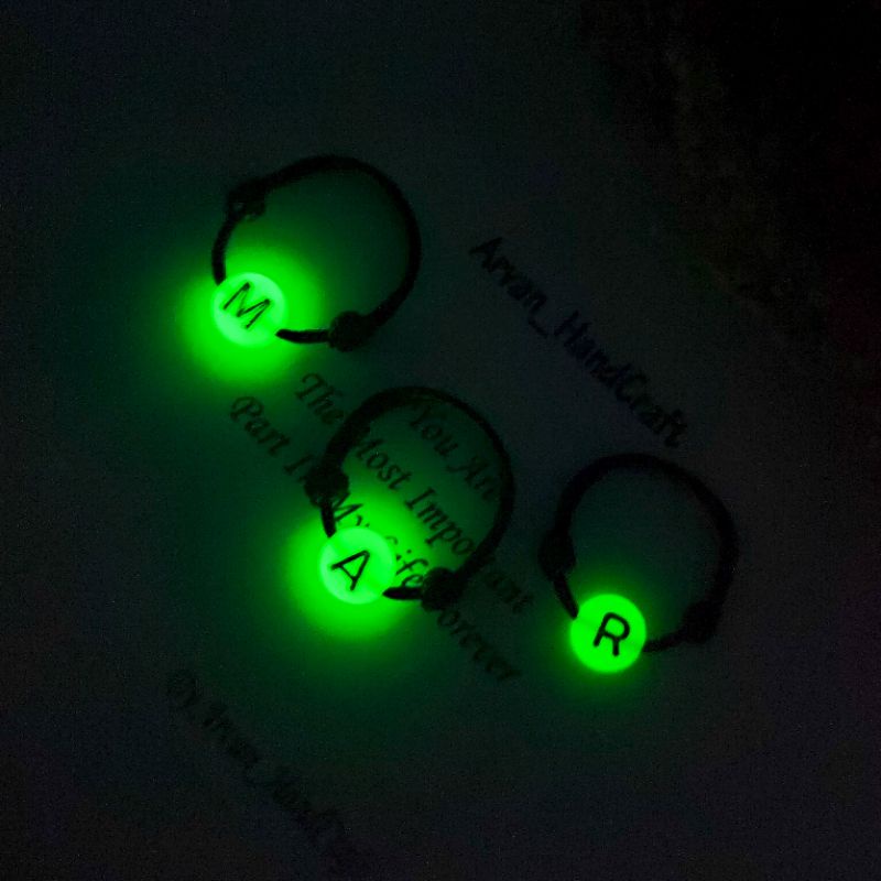 Cincin Inisial Glow In The Dark / Cincin Inisial Menyala Dalam Gelap