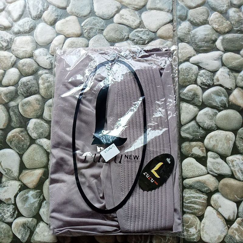 KERUDUNG HIJAB INSTAN LULU SARAH ORIGINAL-Abu keunguan