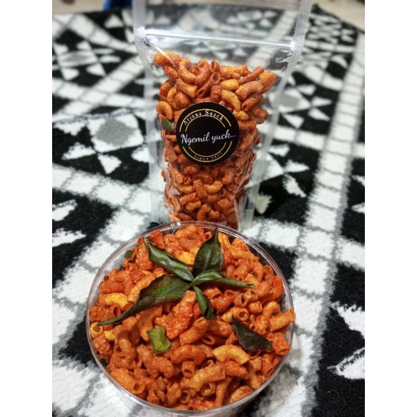 

MAKARONI PEDAS DAUN JERUK 1 KG