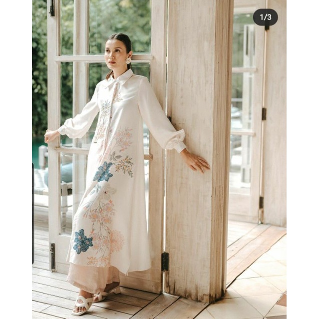 STELLA SHIRT DRESS WHITE L  by Wearing Klamby