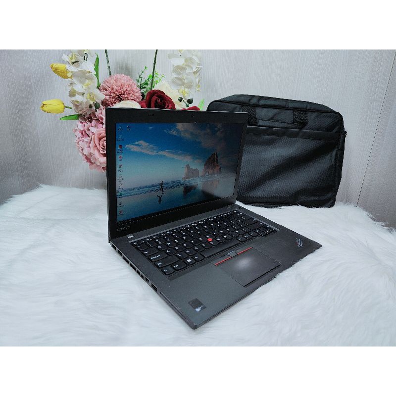 Laptop Lenovo Thinkpad T450 Core i5 Gen 5 Ram 8 GB DDR 3 SSD 256 GB Bergaransi