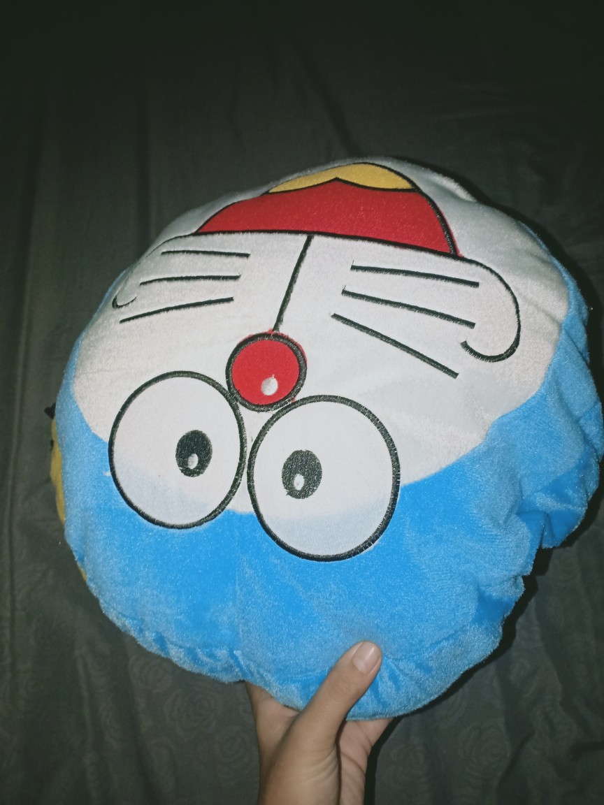 Bantal Kepala Kartun