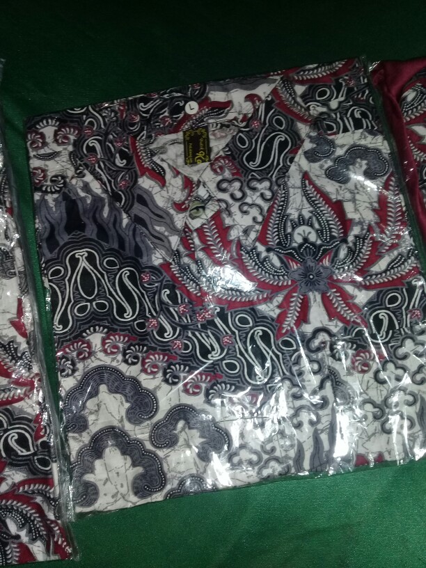 Batik Couple Terbaru Gamis Velvet