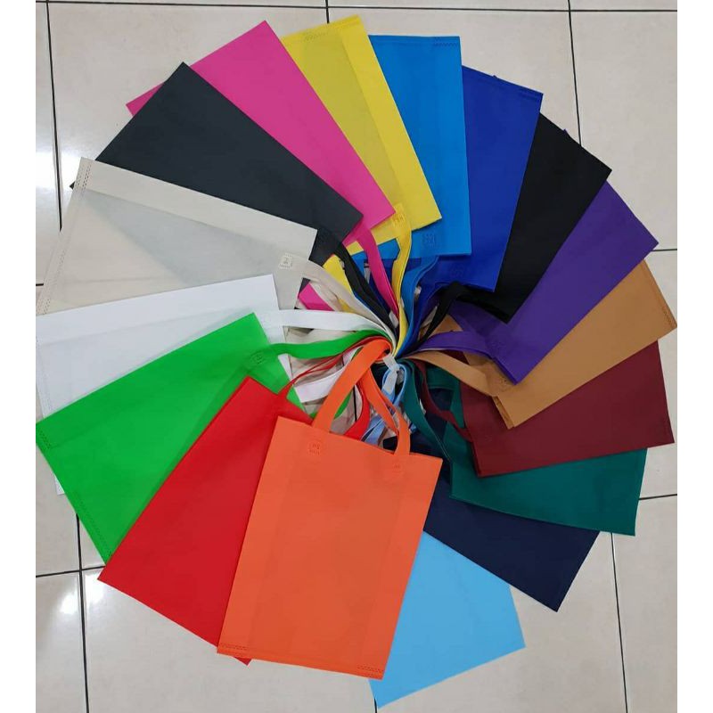 

(LUSINAN 12pcs) goodie bag tali 25x35x8 paket Murah meriah/tas spunbond