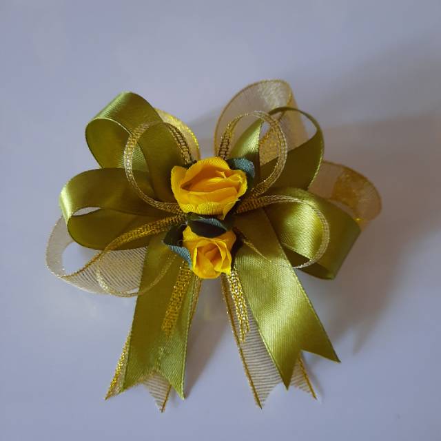 

Pita Jadi Hiasan Kado atau Parcel