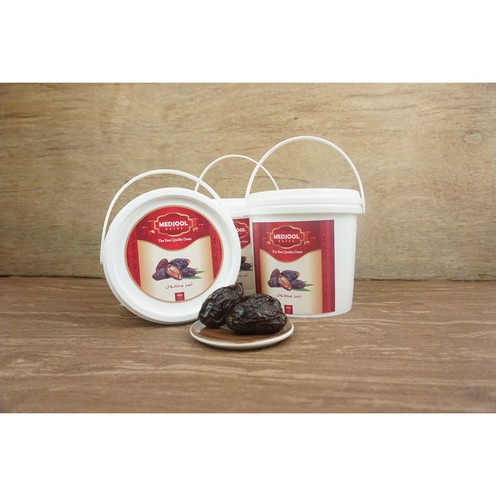 

Kurma Medjool 700 Gram Kurma Ember Premium