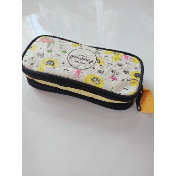 

PENSIL CASE / KOTAK PENSIL IMPORT RESLETING / GROSIR ATK BANGKINANG
