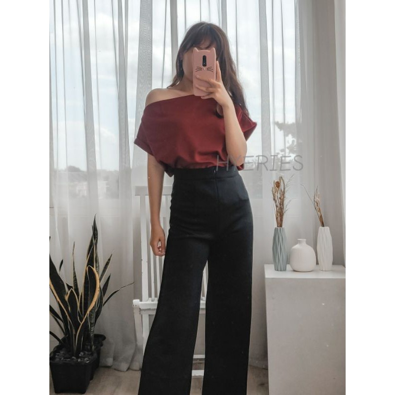 HYERIES VIENNA Atasan Casual Wanita Korea Sabrina One Shoulder / Off Shoulder Top / Blouse Wanita