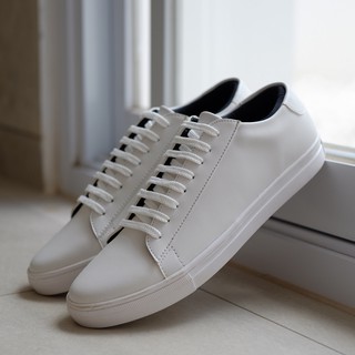 Sepatu Putih Pria Sneakers Casual Kulit Polos Kasual Cowok Original