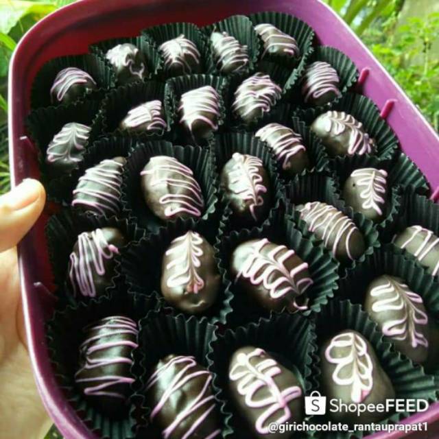 

Coklat Kurma homead by girichocolate_rantauprapat