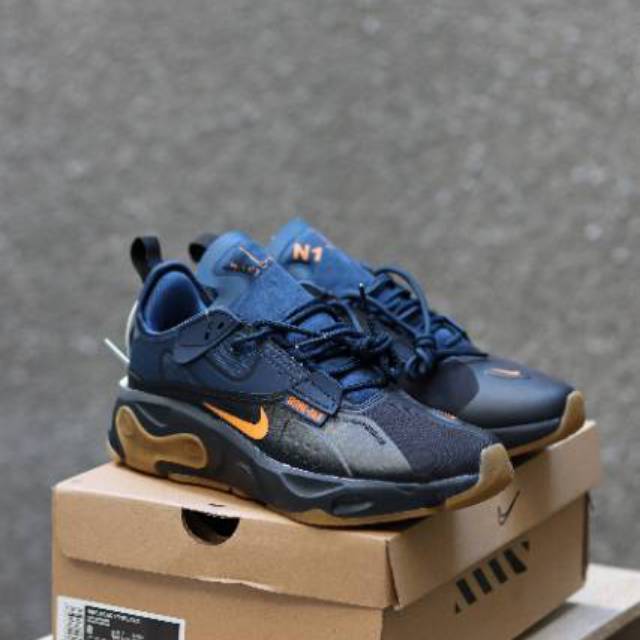 Nike React Goretex Black Thunder