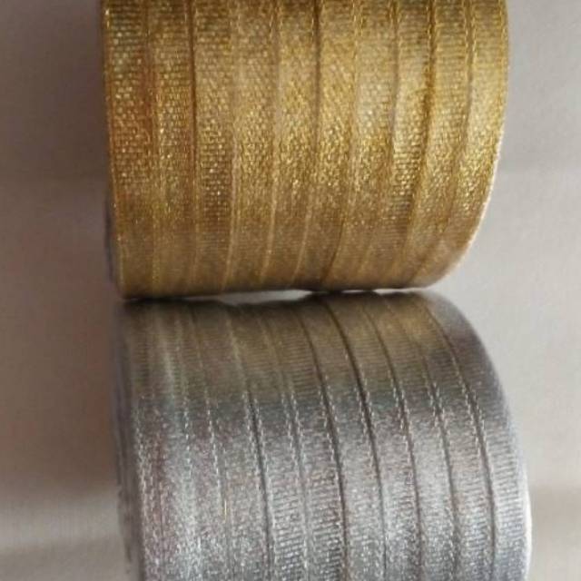 

Pita Gliter warna 1/4inch 06.35cm