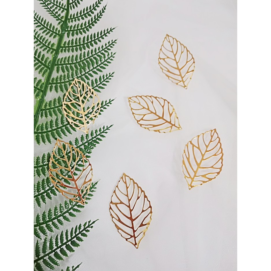 LEMPENGAN DAUN EMAS / AKSESORIS MAHAR DAN SESERAHAN