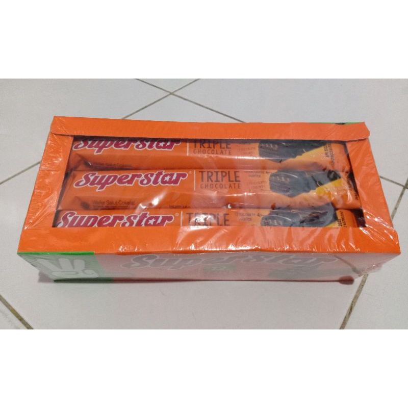 

superstar triple chocolate isi 12pcs berat 216 gr