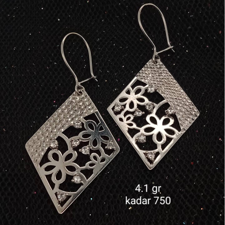 Anting Emas 17K - 4.1 gr Kadar 750 - 1446