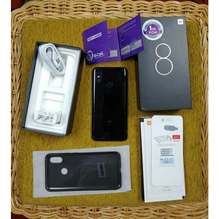 Mi 8 6/128 Gb