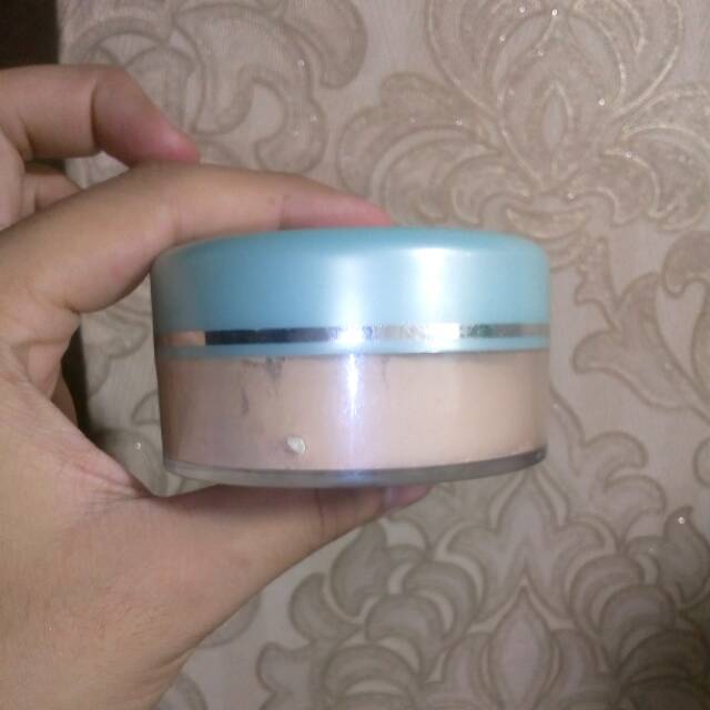 (Preloved) Wardah Loose Powder