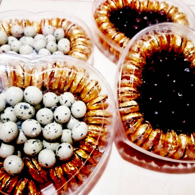

Coklat bola putih dan coklat