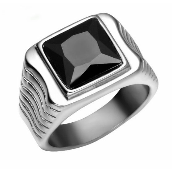 Cincin Pria Vintage Stainless Steel Big Crystal Cubic Zirconia