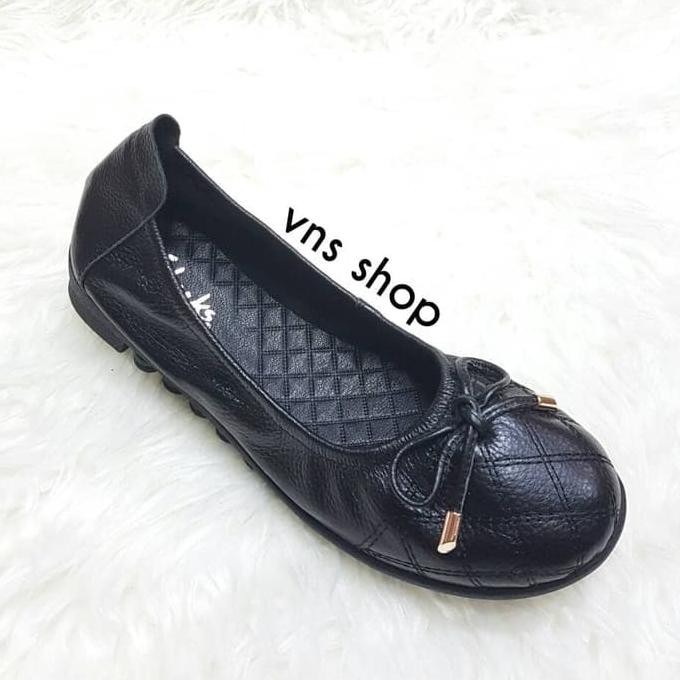 Diskon Sepatu Kerja Wanita Clarks R11 Pita Terlaris Hitam Terbaru
