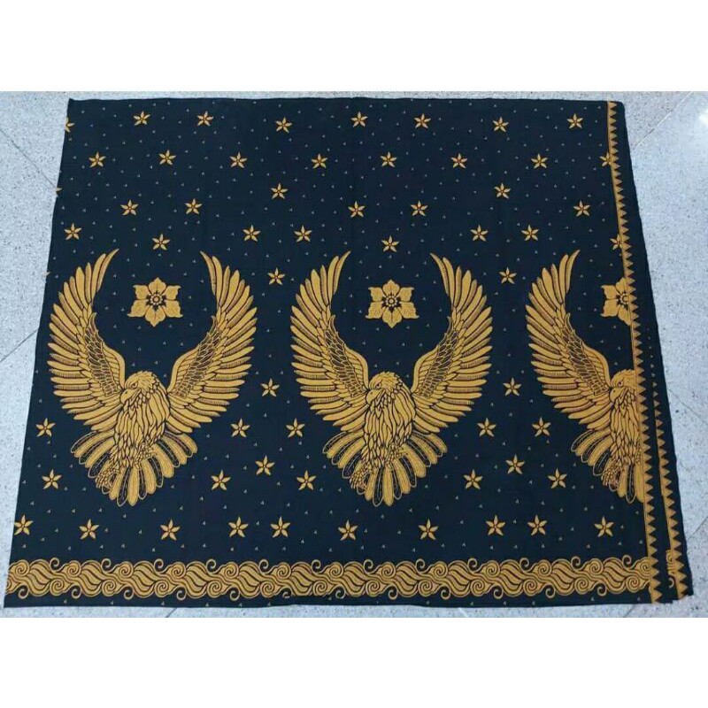 Kain batik motif elang