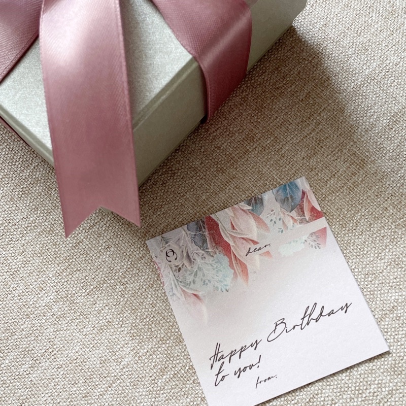 

GIFT BOX