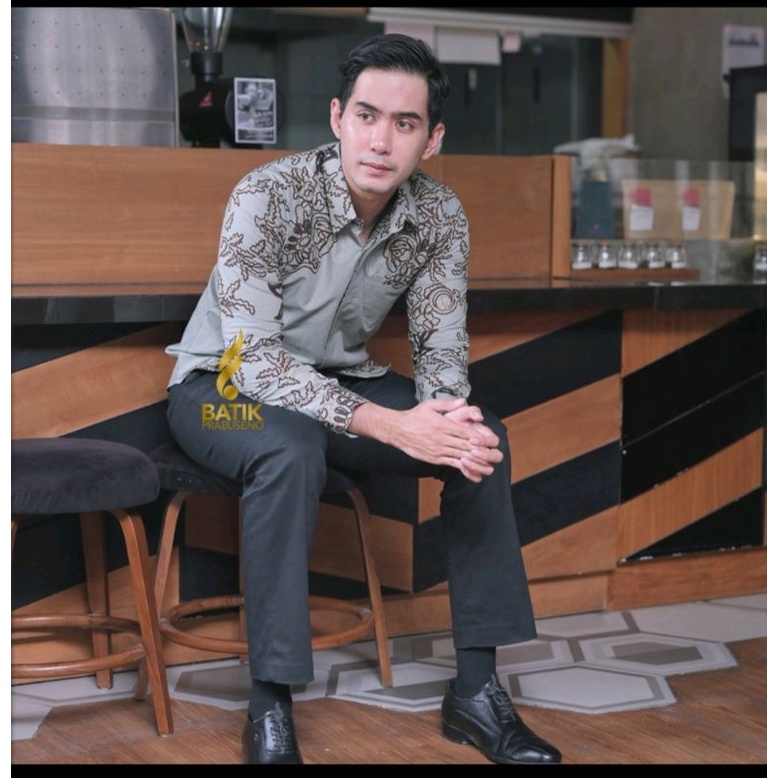 DAMAR WULAN Batik Pria Slim Fit Lengan Panjang Furing Halus Katun Printing Lampion Kemeja Laki | Batik Abu Abu Kantor Dinas | Atasan Batik Tradisional Indonesia