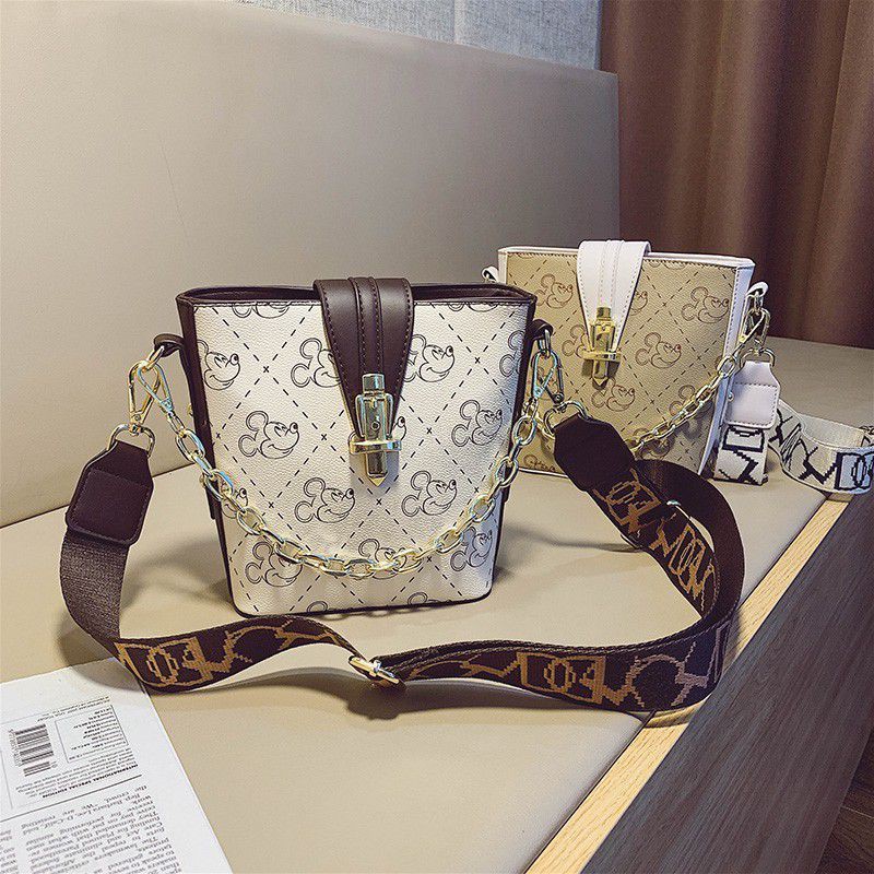 TAS IMPORT WANITA/TAS SELEMPANG WANITA / TAS SELEMPANG / TAS IMPORT