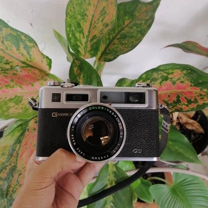 Yashica Electro 35 GS Rangefinder Analog