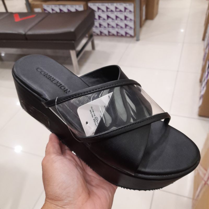 sandal wedges wanita connexion