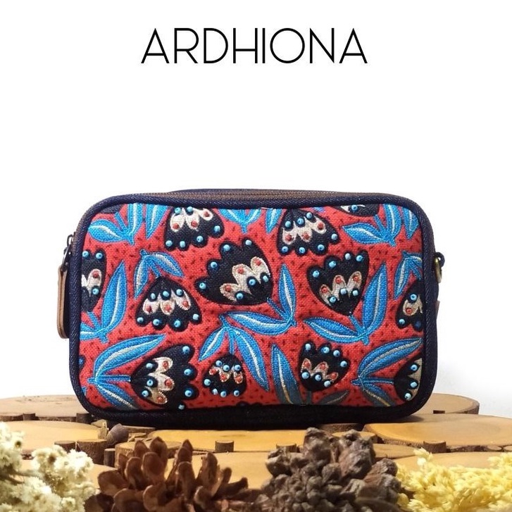 Dompet Mini Mudagaya Puspita Ardhiona Wanita Etnik Terbaru dengan tali Selempang & jinjing Original 